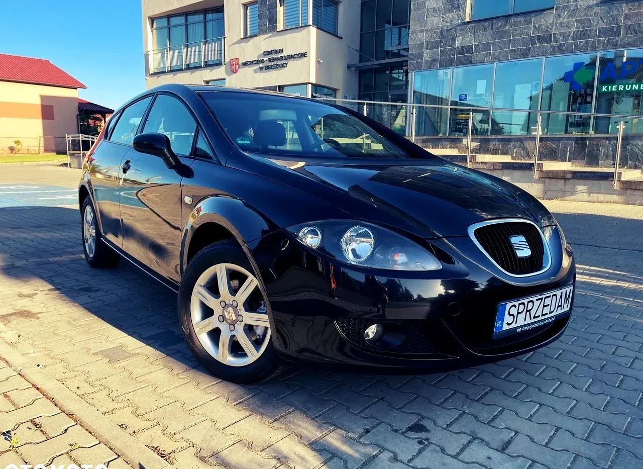 piła Seat Leon cena 15900 przebieg: 185264, rok produkcji 2007 z Piła